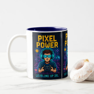 Pixel Power – Leveling Up IRL Poster Zweifarbige Tasse