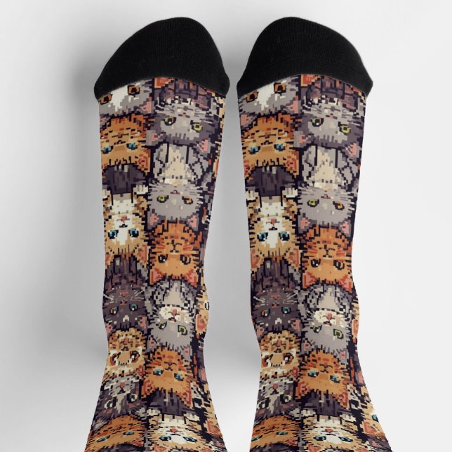 Pixelated Digital Colorful Cats Socken (Oben)