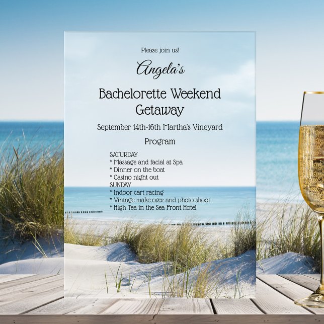 Plage Bachelorette Week-end Invitation Modèle (Bachelorette weekend getaway invitation program template with an image of dunes overlooking a beach)