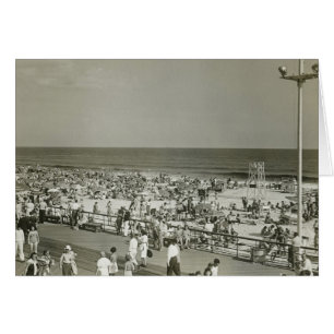 Plage bondée