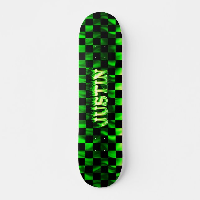 Plan de skateboard vert feu et flammes de Justin (Devant)