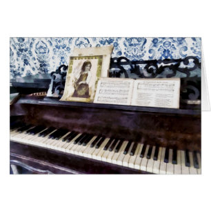 Plan rapproché de piano