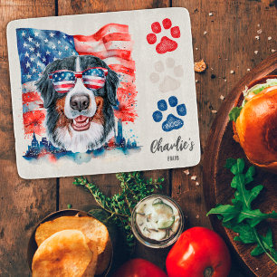 Planche À Découper Blancs rouges et Bleus Bernese Mountain Doing Trea