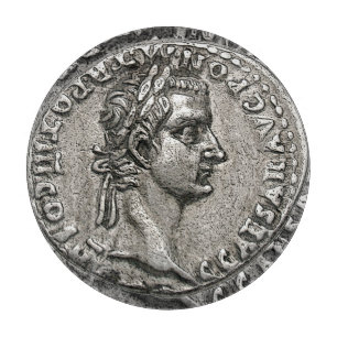 Planche À Découper Caligula Empereur romain 🏛️ Gaius César Ancien Co