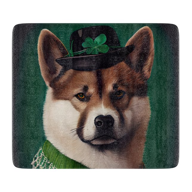 Planche À Découper Chien akita en tenue de la Saint Patrick's Day (Devant)