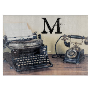 Planche À Découper Écrivain de type vintage Monogramme Panneau de déc