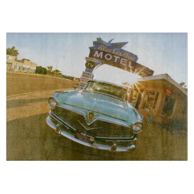 Planche À Découper Fameux motel Blue Swallow sur la route 66 (Devant)
