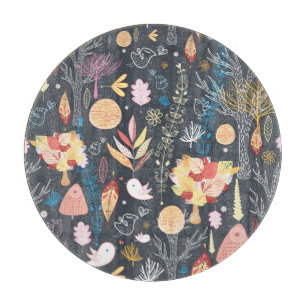 Planche À Découper Forêt d'automne : Beauté saisonnière texturée.