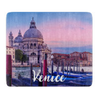 Grand Canal avec gondoles et église à Venise