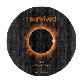 Planche À Découper I Survived 2024 Solar Eclipse Cutting Board