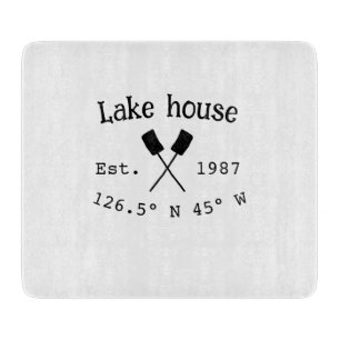 Planche À Découper Lake house et. Date année coordonnées personnalisé