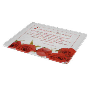 Planche À Découper L'amour est une rose rouge patiente