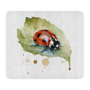 Planche À Découper Lucky Ladybug sur la feuille