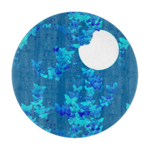 Planche À Découper Papillons contre ciel bleu nuit, paysage lunaire