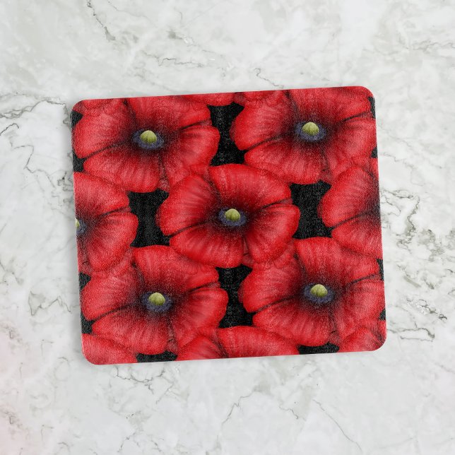 Planche À Découper Red Poppy Motif Black Glass Cutboard (Pop a poppy pattern cutting board in your kitchen for a pretty pop of color. Makes a lovely gift)