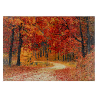 Planche À Découper Région boisée dans l'automne