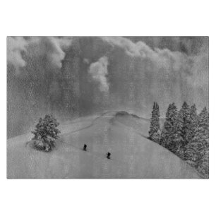 Planche À Découper Skieurs de fond en randonnée dans la poudreuse
