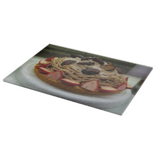 Planche À Découper Spaghetti japonais et gâteau aux fraises