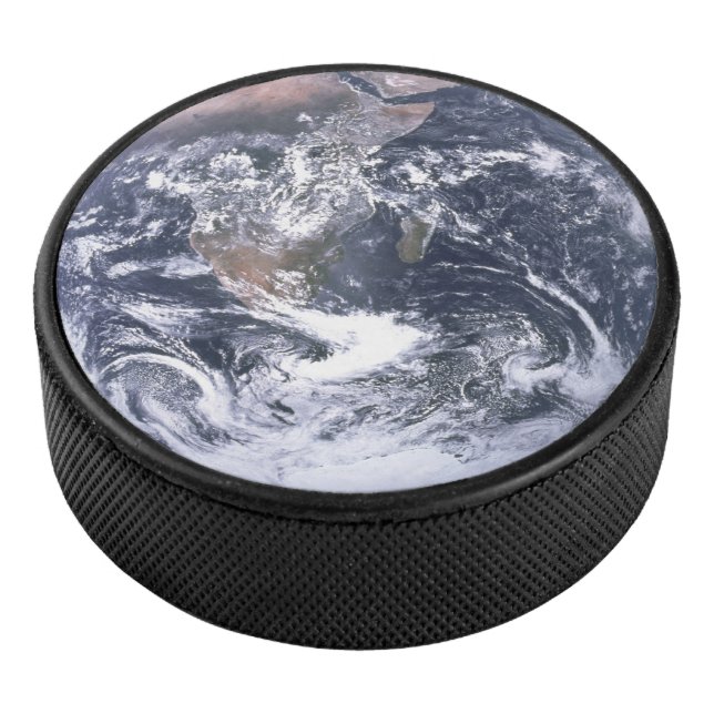 Planet Erde aus dem Weltraum Eishockey Puck (3/4)