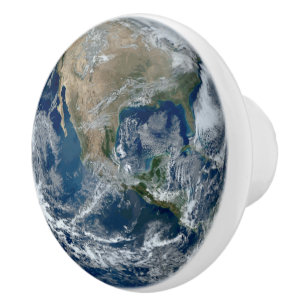 Planet Erde aus dem Weltraum mit Wolken Keramikknauf
