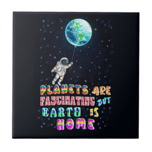 Planeten sind faszinierend, aber die Erde ist Zuha Fliese