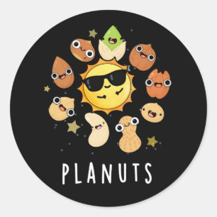 Planuts Funny Astronomy Nuts Pun Dark BG Runder Aufkleber
