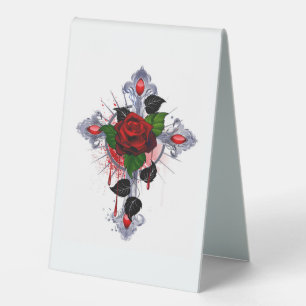 Plaque De Table Croix d'argent avec une rose rouge