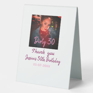 Plaque De Table Dirty 30 Anniversaire ajouter nom rose ajouter dat