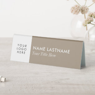 Plaque De Table Logo Personnalisé Tan Beige Minimaliste Simple Nom
