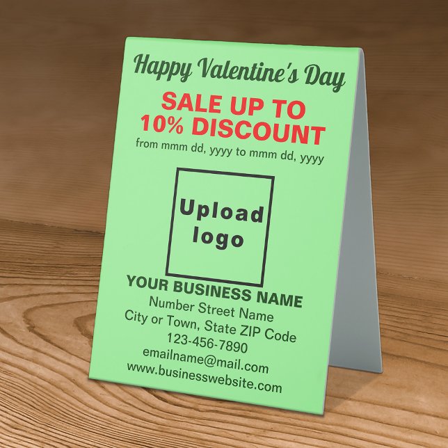 Plaque De Table Vente de Saint-Valentin en entreprise sur panneau  (Business Valentine sale on light green table sign. Signage to attract more customers.)