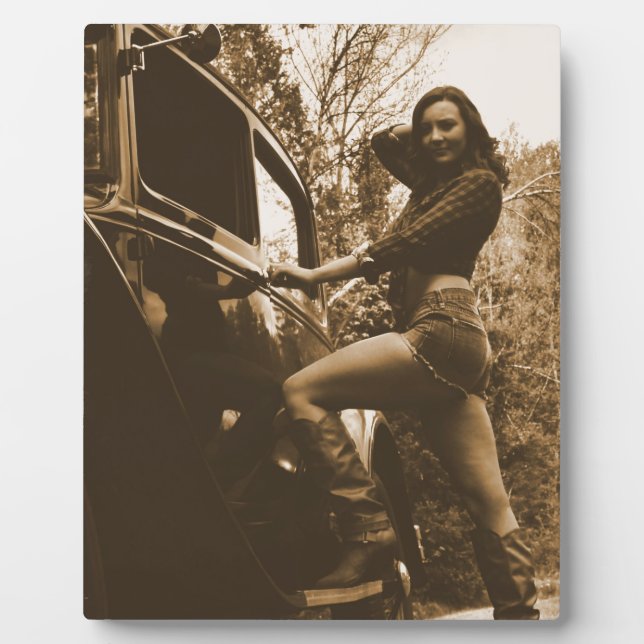 Plaque Photo Antique voiture et fille (Devant)