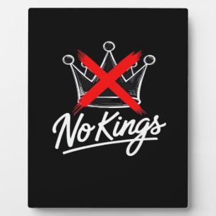 Plaque Photo Conception artistique de couronne simple « No King