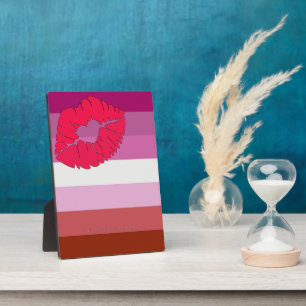 Plaque Photo Drapeau de fierté lesbienne au rouge à lèvres Slip