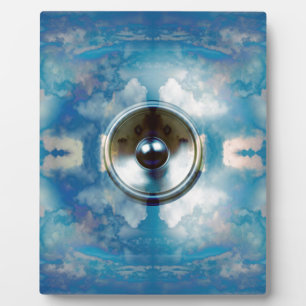 Plaque Photo Enceinte musicale et ciel bleu nuageux