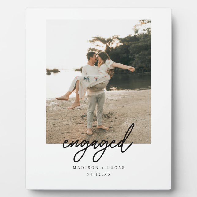 Plaque Photo Minimalistic Script "Engaged" Couple Photo (Devant)