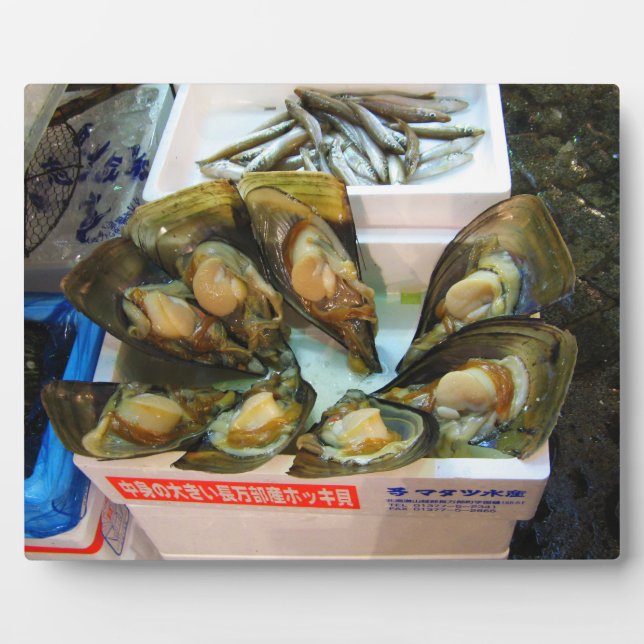 Plaque Photo Moules géantes Marché aux poissons de Tsukiji, Tok (Devant)