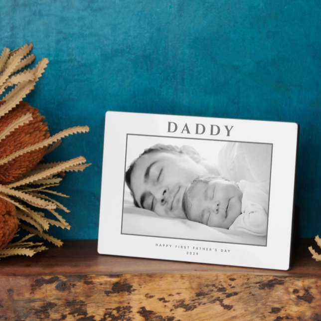 Plaque Photo Première Fête des pères Muet Gris Personnalisé (Easily personalize this elegant photo name plaque for a very special gift he'll treasure.)