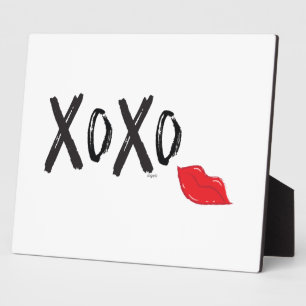 Plaque Photo XoXo-Hugs-Kisses-with-Red-Lips