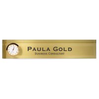 Plaque rouge or avec horloge