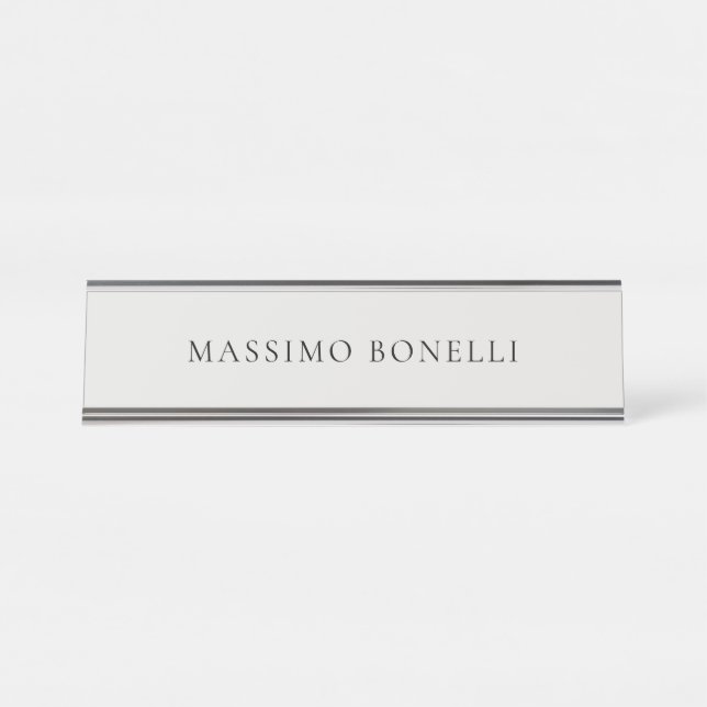 Platinum Grey Minimalist Plain Modern Schreibtischnamensplakette (Vorderseite )