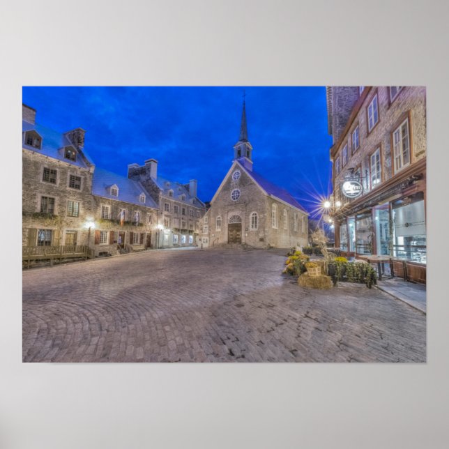 Platz Royale im Morgengrauen Poster (Vorne)