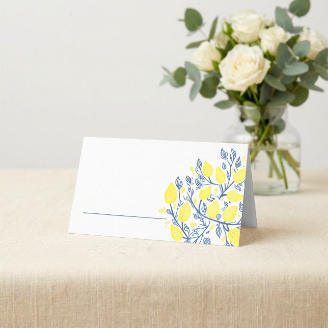 Platzkarte der hellblauen und gelben Tabelle (Bright blue and yellow table name place card.)