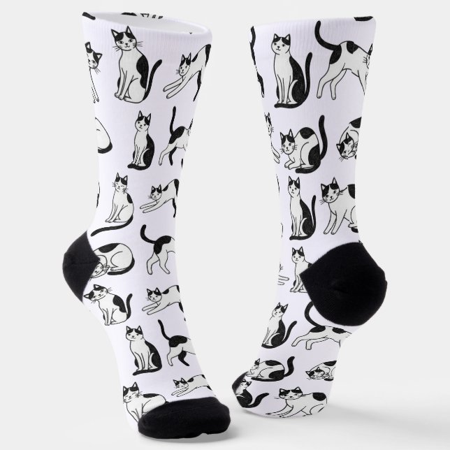 Playful Black and White Tuxedo Cat Pattern Socks Socken (Gewinkelt)