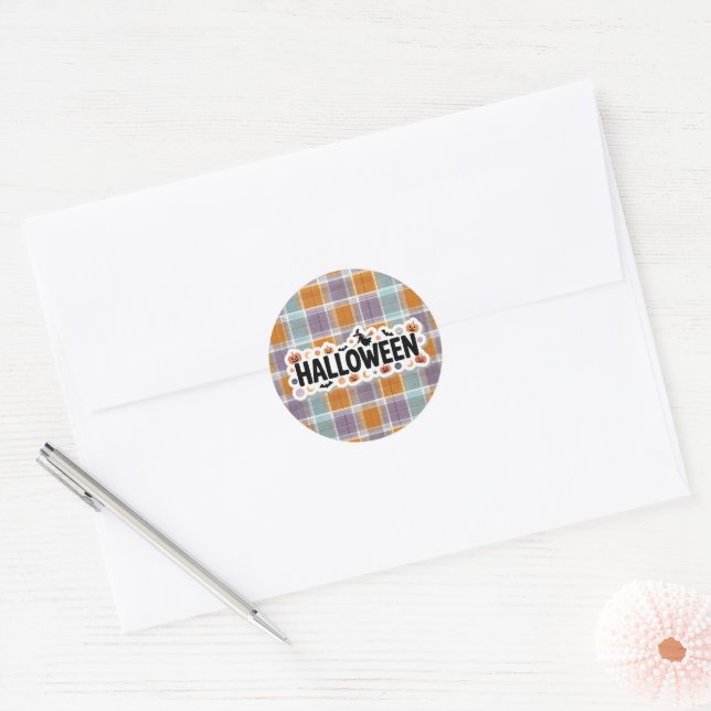 Playful Halloween Plaid Runder Aufkleber (Umschlag)