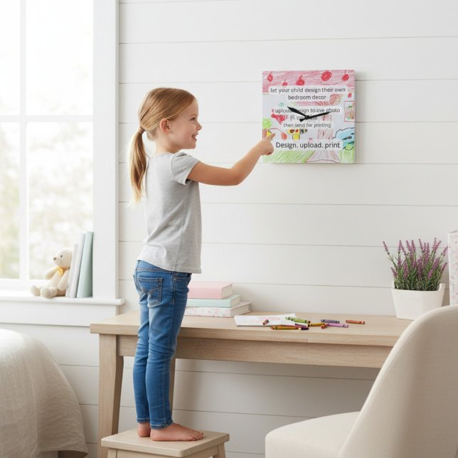 Playful  hand drawn Kids Art Decorative Wall Clock Quadratische Wanduhr (Von Creator hochgeladen)