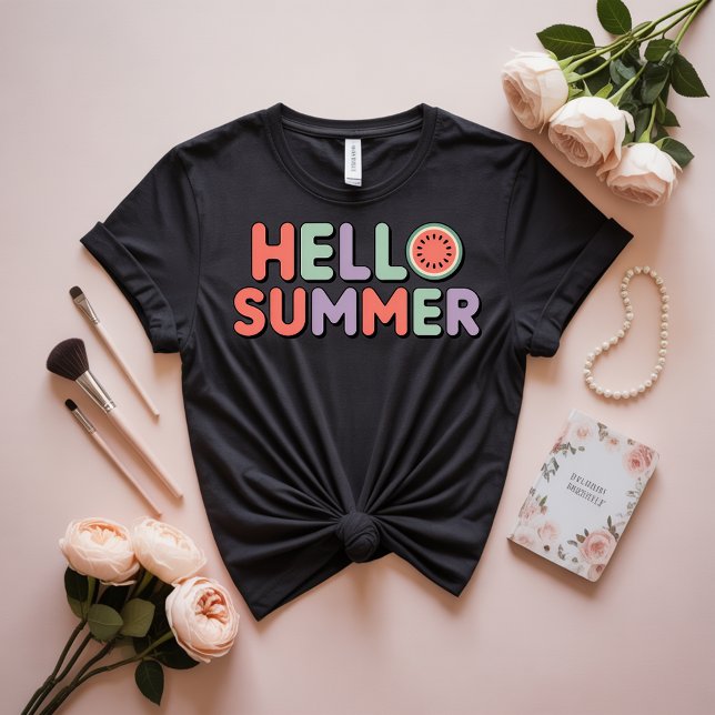 Playful "Hello Summer" Watermelon Vector Illustrat T-Shirt (Von Creator hochgeladen)