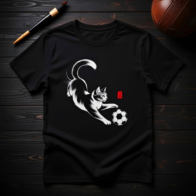 Playful Soccer Cat - Cat Lovers & Soccer Fans T-Shirt (Von Creator hochgeladen)