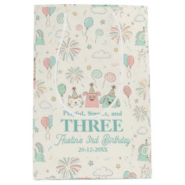Playful Sweet and Three Kids Birthday  Mittlere Geschenktüte