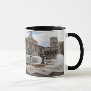 Plaza De La Virgin und Basilica De Virgen Tasse