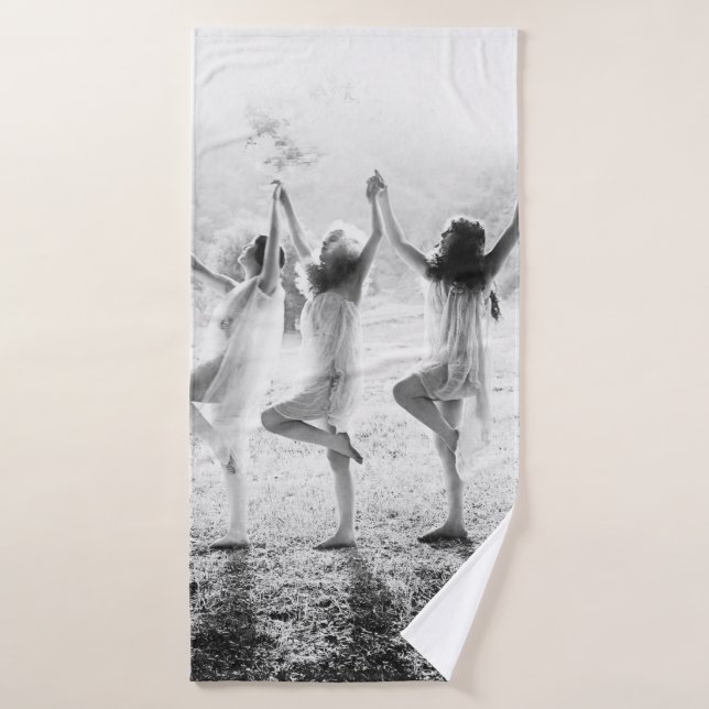 PLEASANT RÊVESfemme, païenne, spirituelle, danse,  (Serviette de bain)
